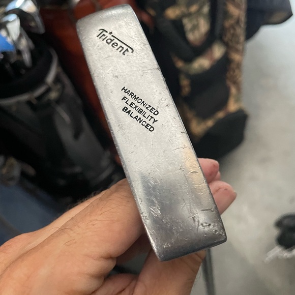 Trident Tri-Eye Japanese Blade Putter In Right Handed - Picture 5 of 7